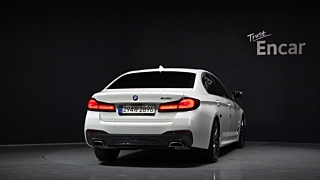 BMW 5-SERIES G30 2022