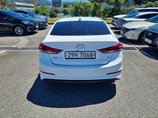 HYUNDAI AVANTE AD 2018