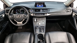 LEXUS CT200H 2016