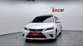 LEXUS CT200H 2016