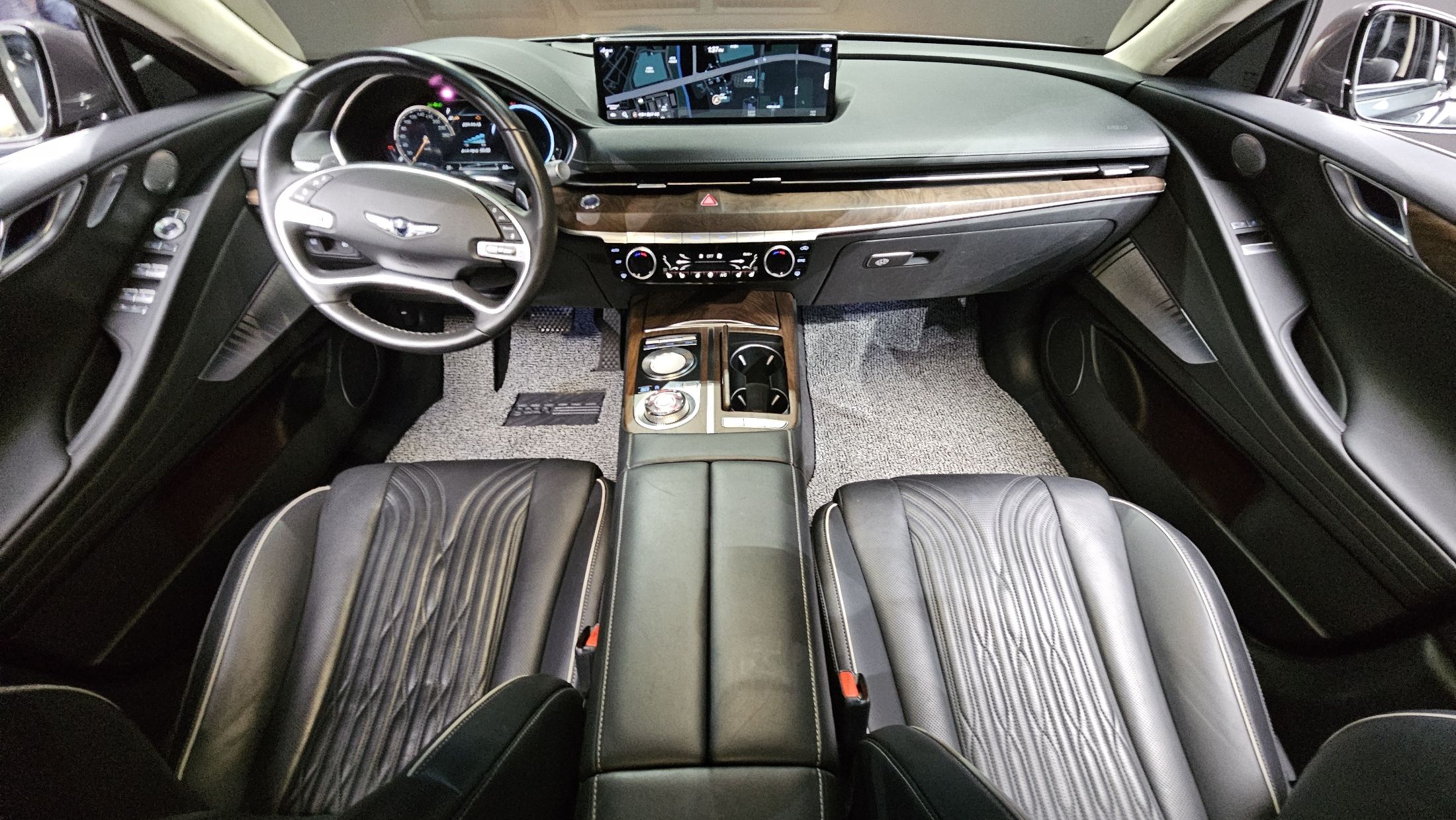 GENESIS G80 RG3 2020