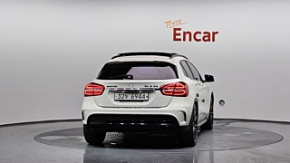 MERCEDES BENZ GLA-CLASS X156 2016