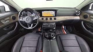 MERCEDES BENZ E-CLASS W213 2017