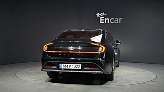HYUNDAI SONATA HYBRID DN8 2021