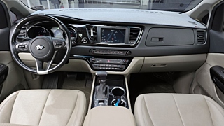 KIA CARNIVAL 2018