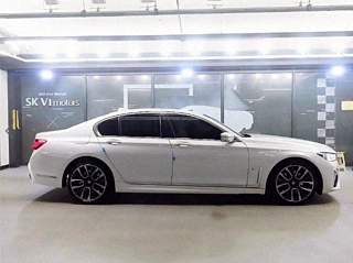 BMW 7-SERIES G11 2022