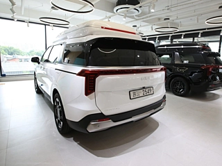 KIA CARNIVAL  2024