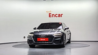 AUDI A7 4K 2020