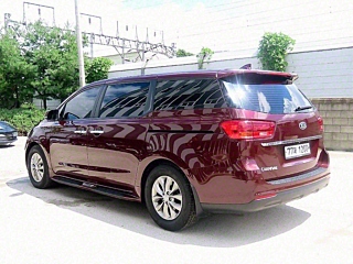 KIA CARNIVAL  2019