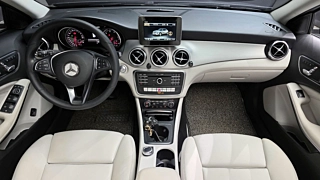 MERCEDES BENZ GLA-CLASS X156 2019