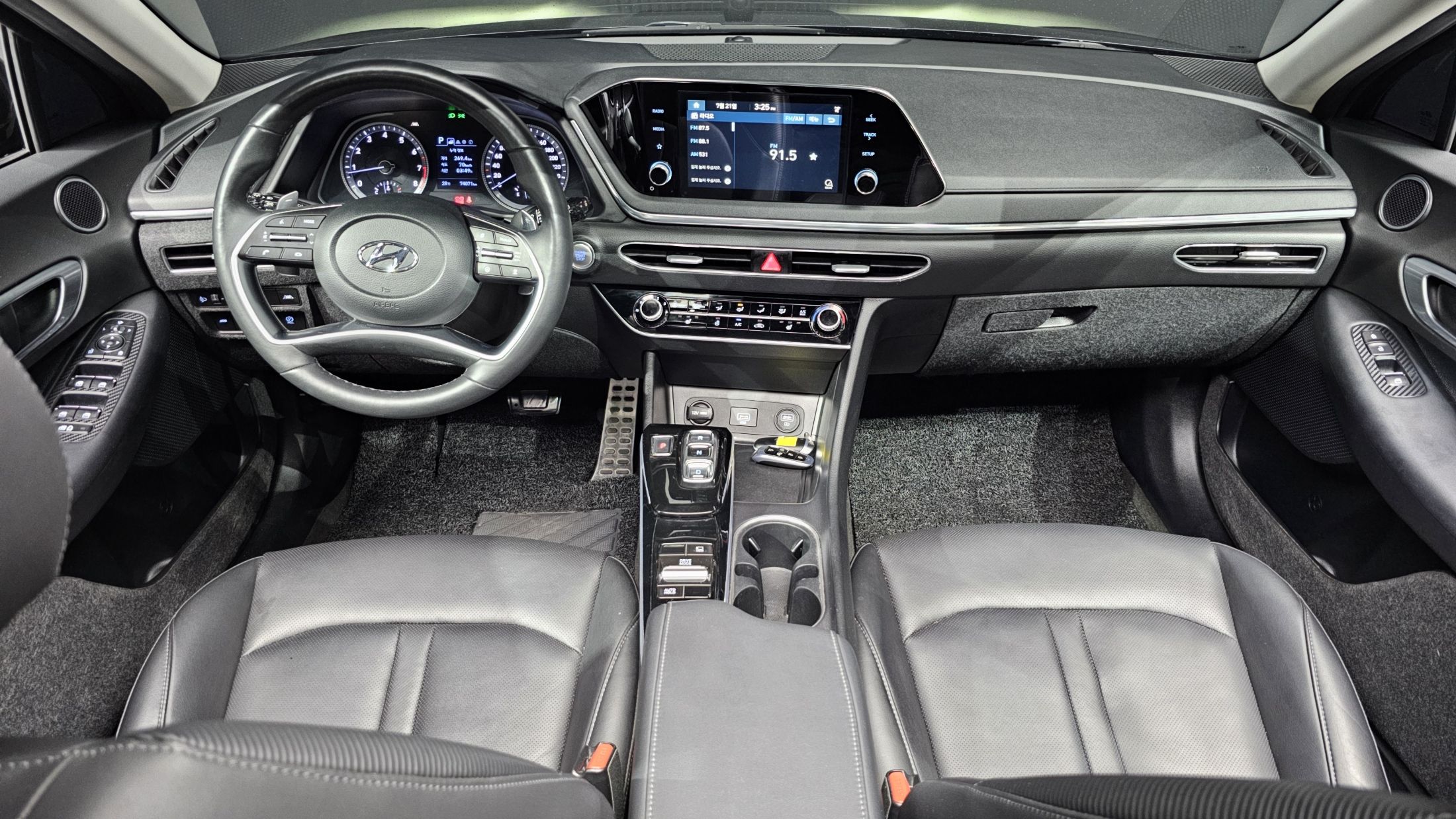 HYUNDAI SONATA DN8 2019