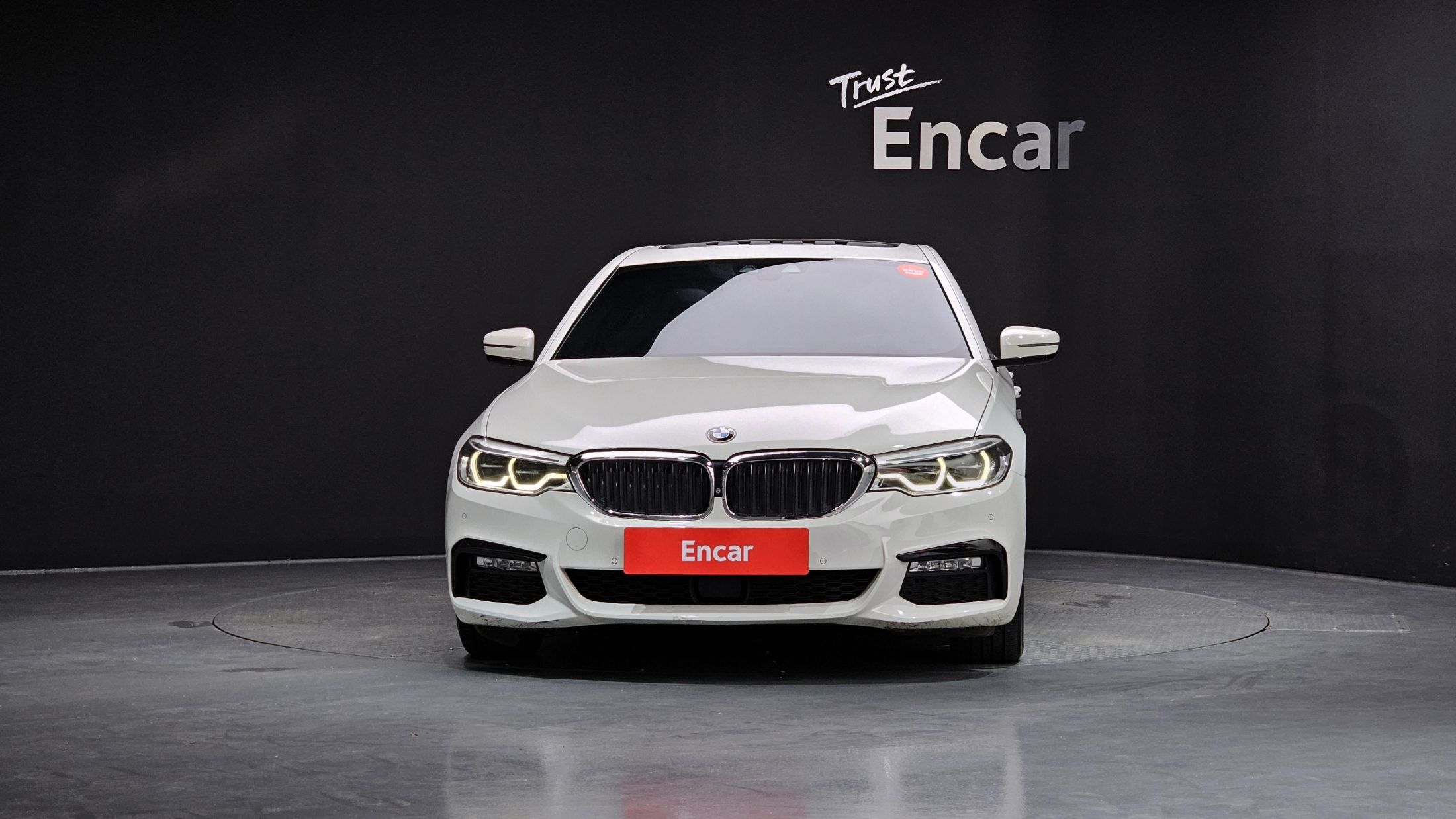 BMW 5-SERIES G30 2018