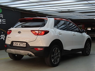 KIA STONIC 2018