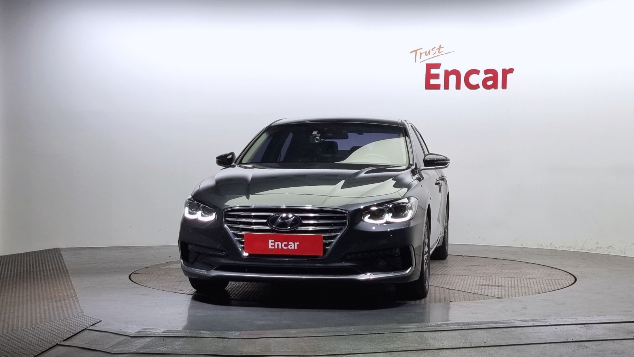 HYUNDAI GRANDEUR IG HYBRID 2019