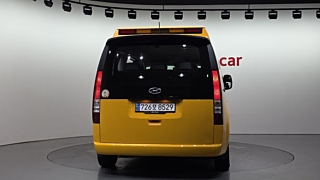 HYUNDAI STARIA 2023
