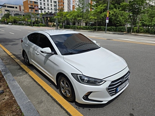 HYUNDAI AVANTE AD 2018