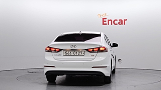 HYUNDAI AVANTE AD 2016