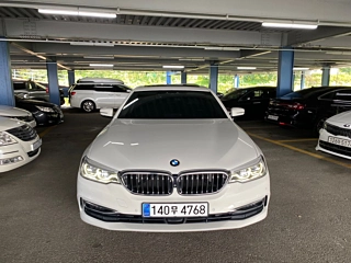 BMW 5-SERIES G30 2019