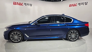 BMW 5-SERIES G30 2020