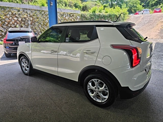 SSANGYONG TIVOLI VERY NEW 2021