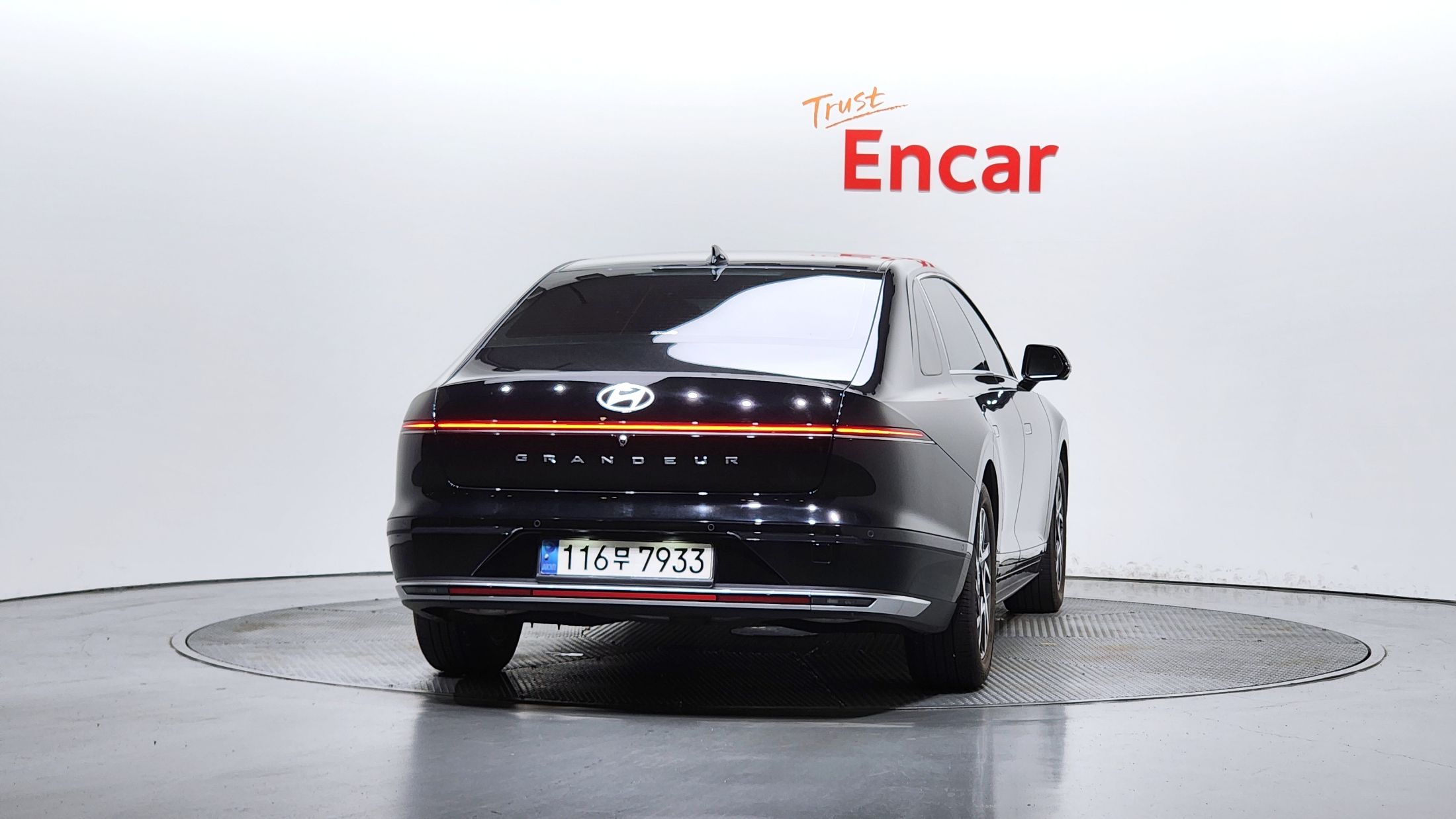 HYUNDAI GRANDEUR HYBRID GN7 2023