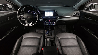 HYUNDAI AVANTE AD 2019