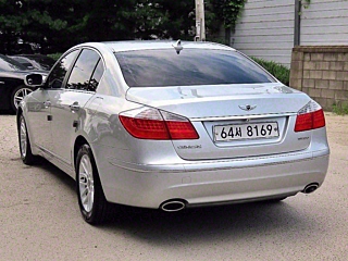 HYUNDAI GENESIS 2008