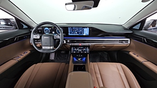 HYUNDAI GRANDEUR GN7 2023