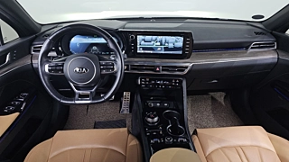 KIA K5 2021
