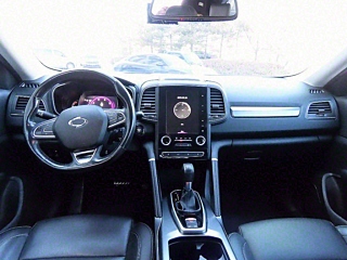SAMSUNG QM6 2021