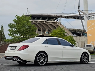 MERCEDES BENZ S-CLASS W222 2019