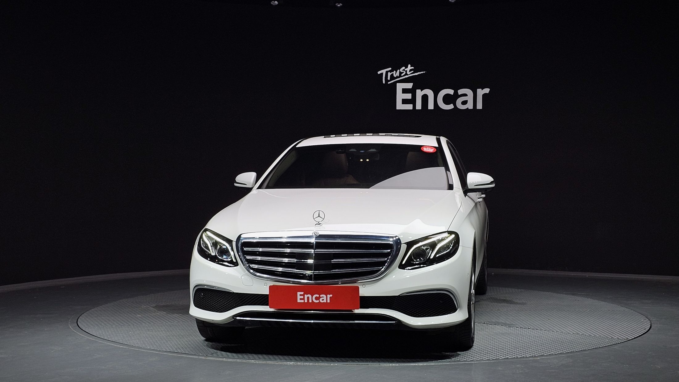 MERCEDES BENZ E-CLASS W213 2020