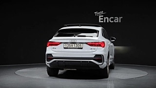 AUDI Q3 F3 2022