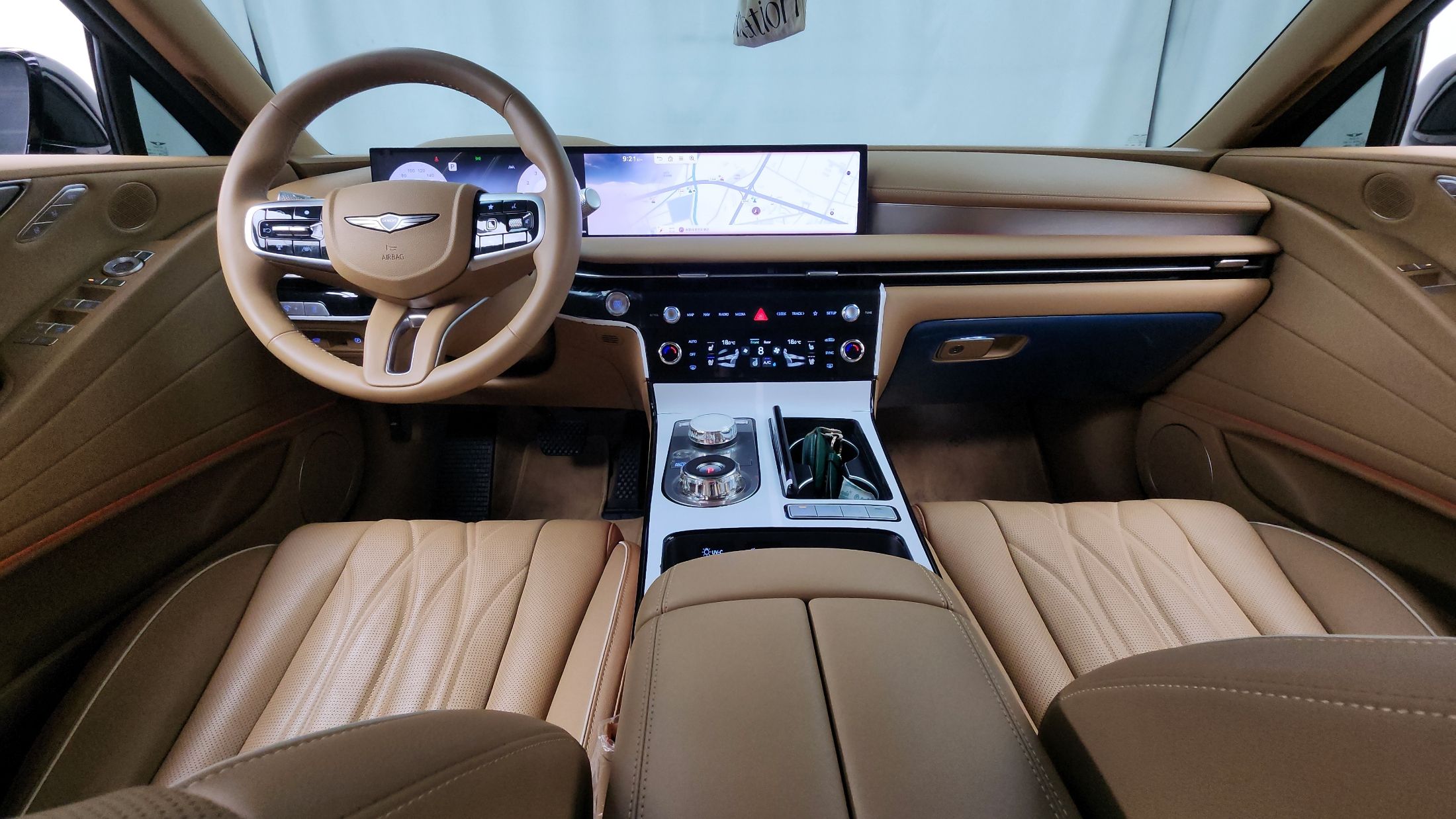GENESIS G80 RG3 2024