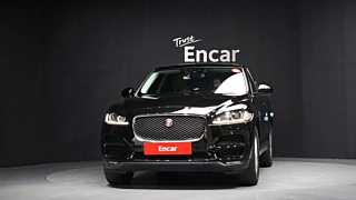 JAGUAR F-PACE 2018