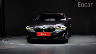 BMW 5-SERIES G30 2021
