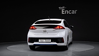 HYUNDAI IONIQ HYBRID 2017