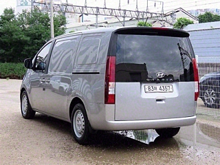 HYUNDAI STARIA 2021