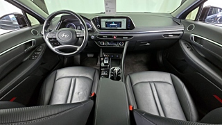 HYUNDAI SONATA DN8 2021