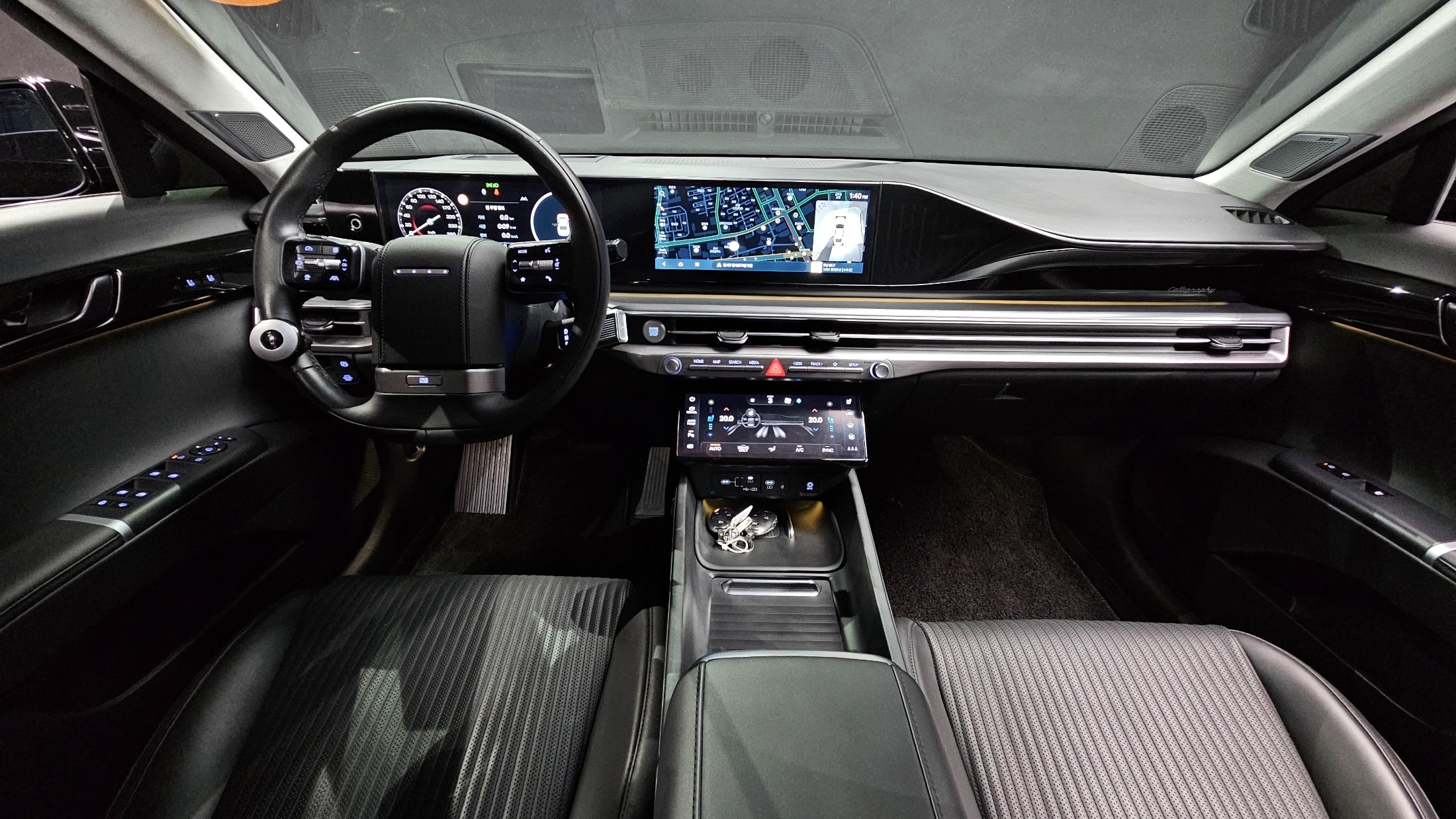 HYUNDAI GRANDEUR HYBRID GN7 2024