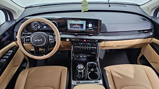 KIA CARNIVAL  4 GENERATION 7 Seater Signature 2021