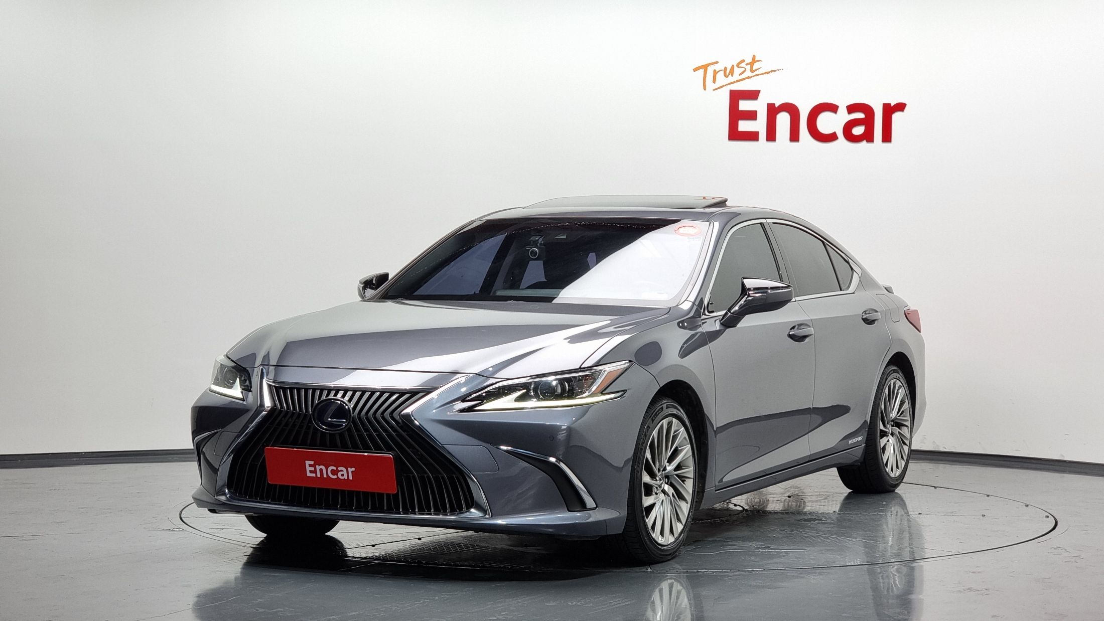 Аукционный лист LEXUS ES300H 2019