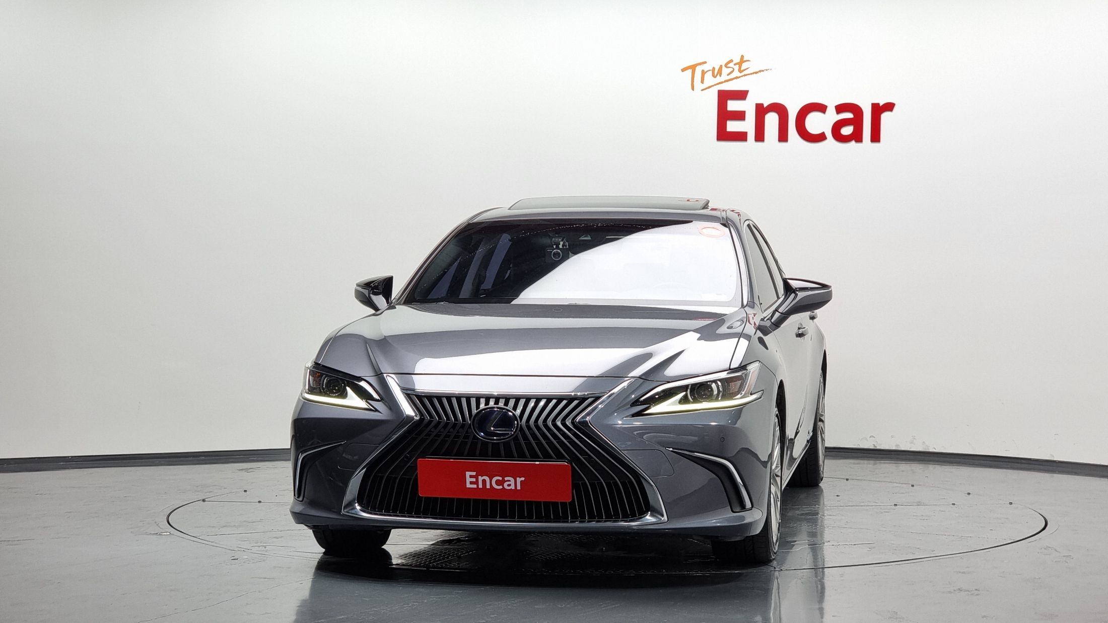 LEXUS ES300H 2019