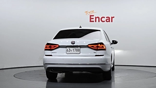 VOLKSWAGEN PASSAT  2.0 TSI 2018