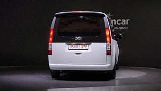 HYUNDAI STARIA 2022
