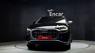 AUDI Q8 4M 2020