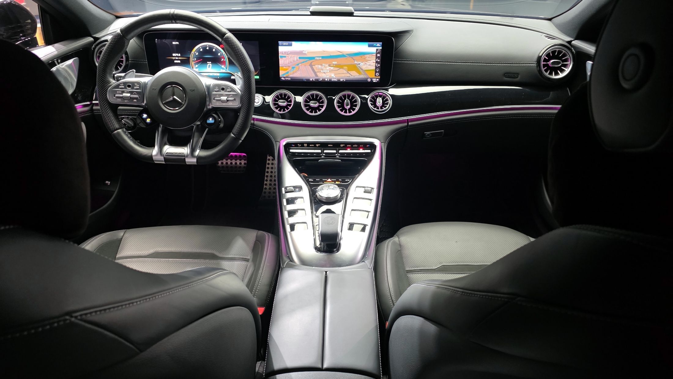 MERCEDES BENZ AMG GT 2020