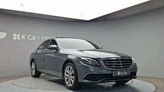 MERCEDES BENZ E-CLASS W213 2019
