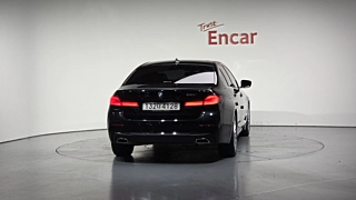 BMW 5-SERIES G30 2022