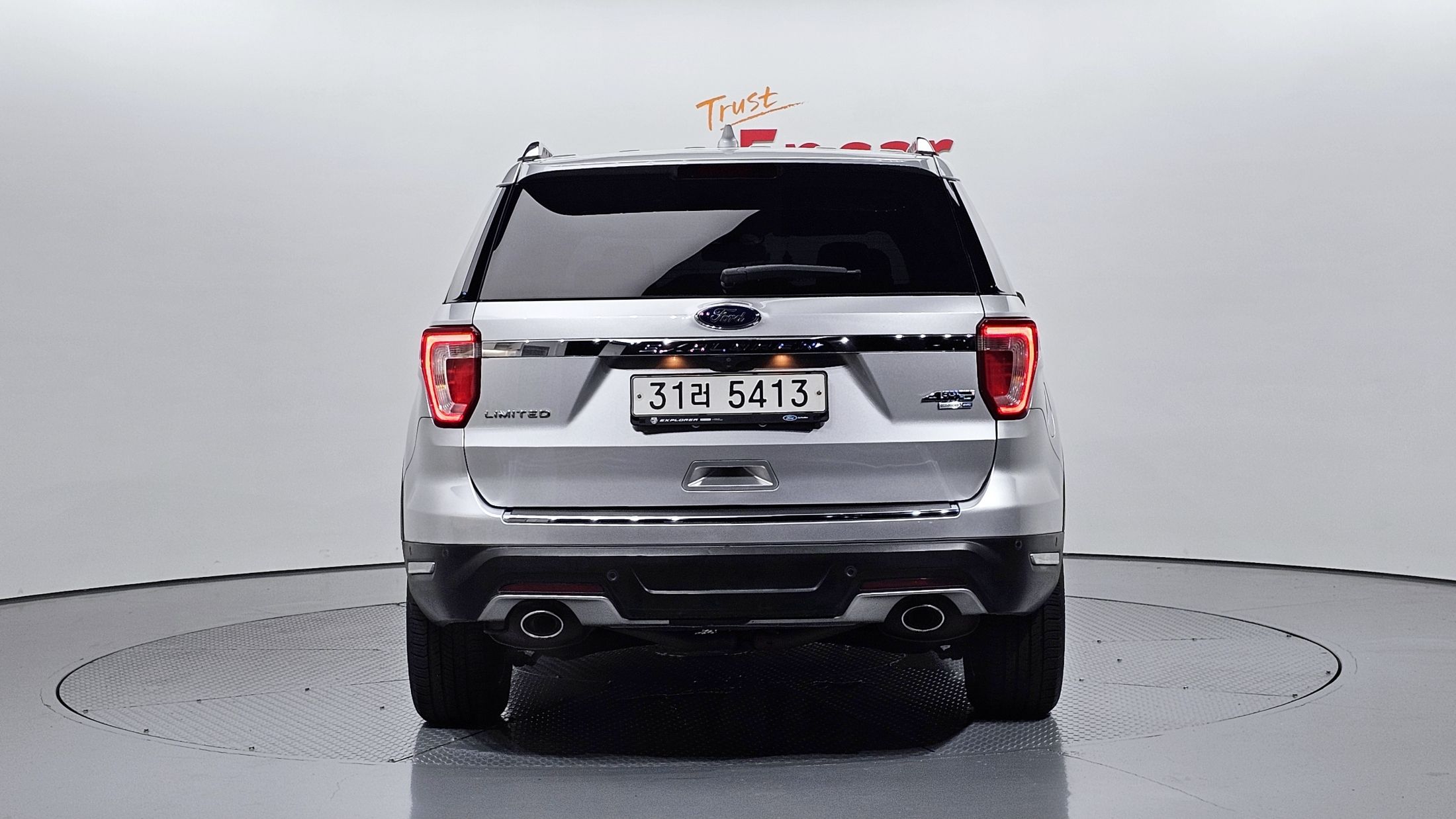 FORD EXPLORER 2018